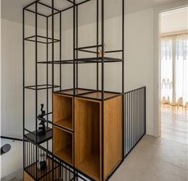 4 Bedroom Luxury Villa with Heated Pool and boat mooring, Ciovo near Trogir – Sleeps 8